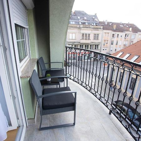 Apartman Andrea Vinkovci Extérieur photo
